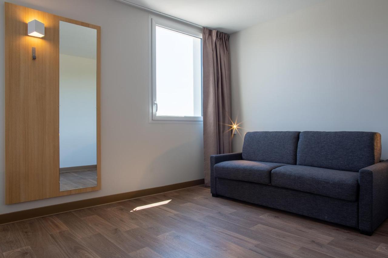B&B Hotel Les Herbiers Ngoại thất bức ảnh