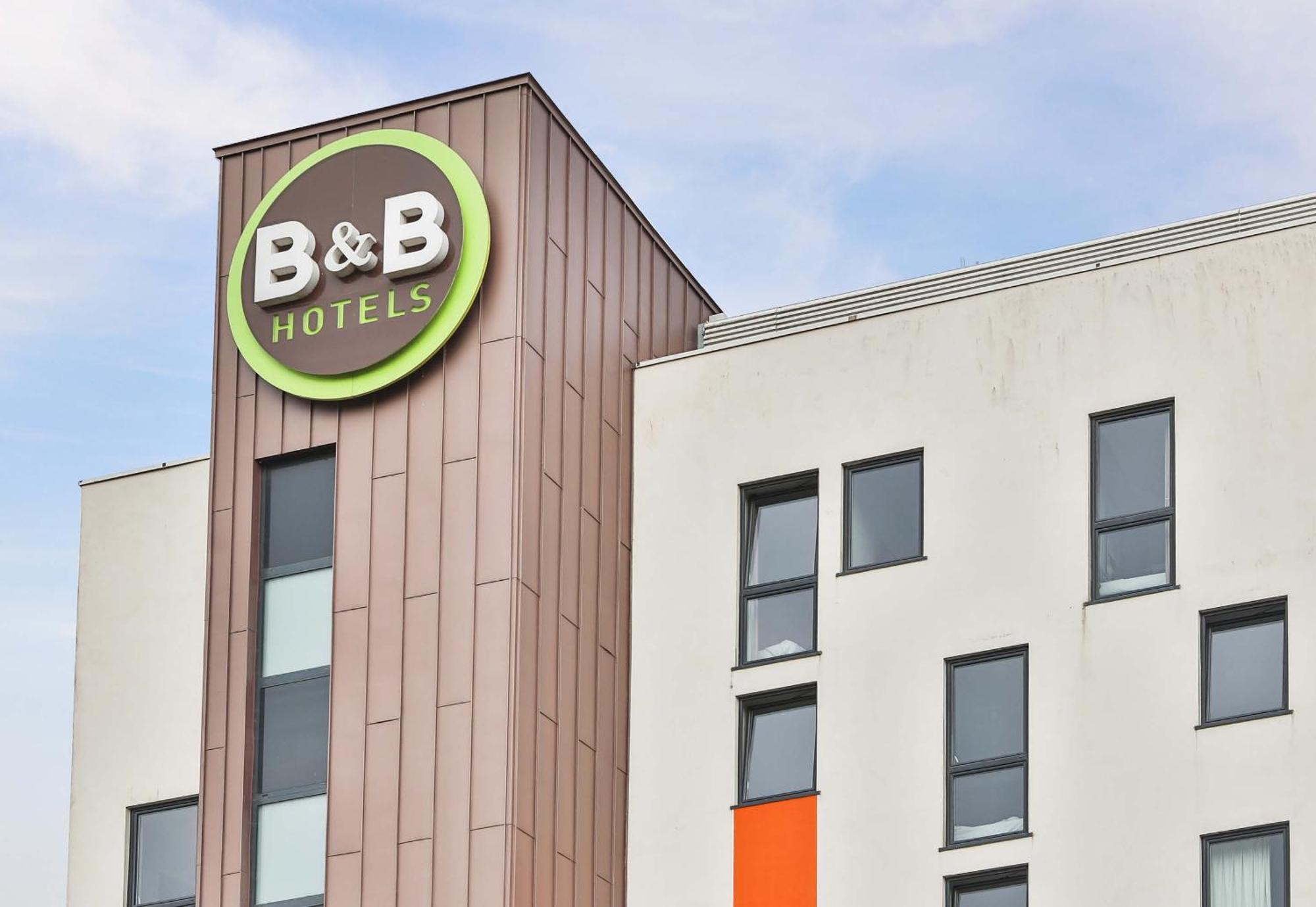 B&B Hotel Les Herbiers Ngoại thất bức ảnh